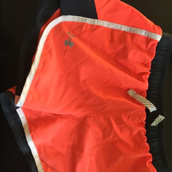 Running shorts - Picture 1 of 2